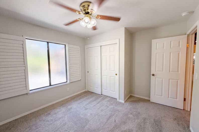 Photo 8 of 11 of 19273 Salvador Ct, Groveland, CA