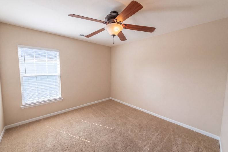 Photo 10 of 22 of 676 Grassy Hill Rd, Summerville, SC