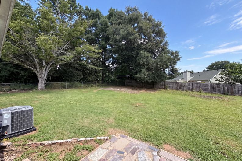 Photo 19 of 23 of 5656 Salem Rd, Covington, GA