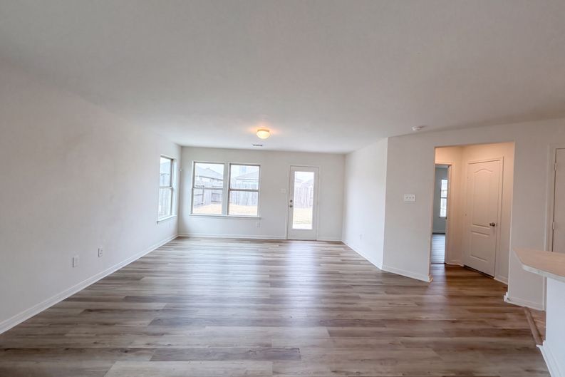 Photo 3 of 16 of 4814 Westfield Pines Dr, Katy, TX