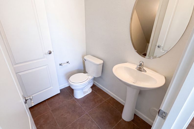 Photo 16 of 24 of 17533 W Mandalay Ln, Surprise, AZ