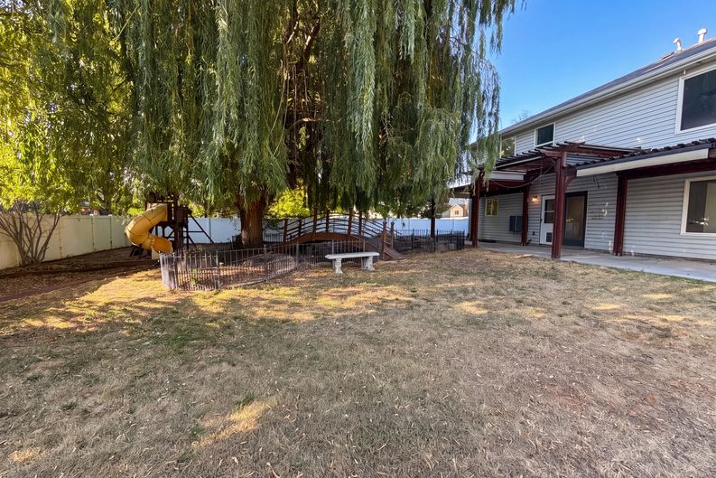 Photo 24 of 26 of 866 S 1580 W, Lehi, UT