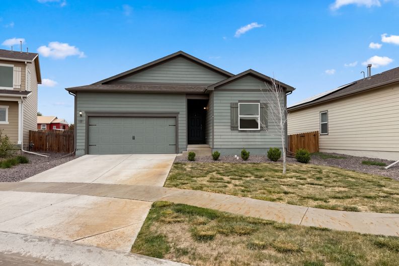 Photo 24 of 33 of 209 Clayton Ave, Keenesburg, CO