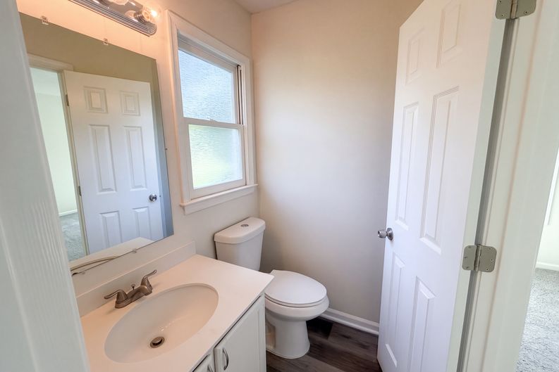 Photo 11 of 16 of 3903 Bears Creek Rd, Greensboro, NC