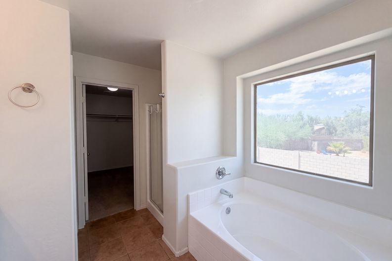 Photo 7 of 29 of 25660 W Elwood St, Buckeye, AZ