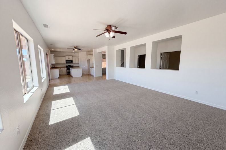 Photo 9 of 41 of 3269 N 301st Dr, Buckeye, AZ