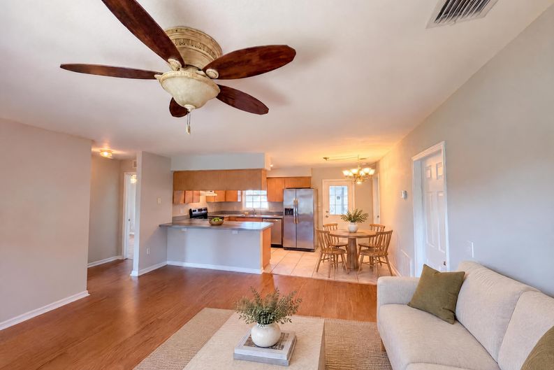 Photo 3 of 21 of 10640 SE 54th Ave, Belleview, FL