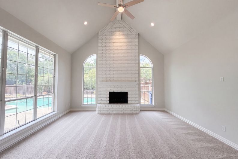 Photo 3 of 32 of 1609 Brentwood Trl, Keller, TX