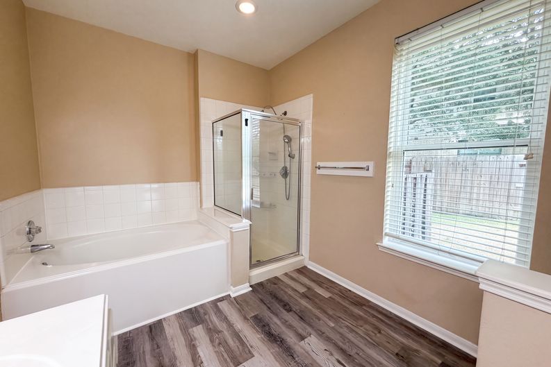 Photo 16 of 29 of 16507 Cypress Brook Ct, Cypress, TX