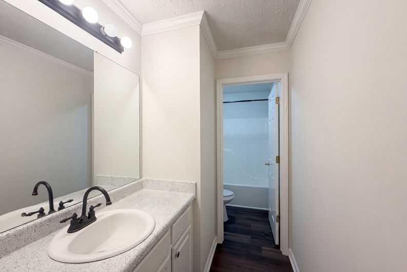 Photo 16 of 25 of 2925 Lake Port Dr, Snellville, GA
