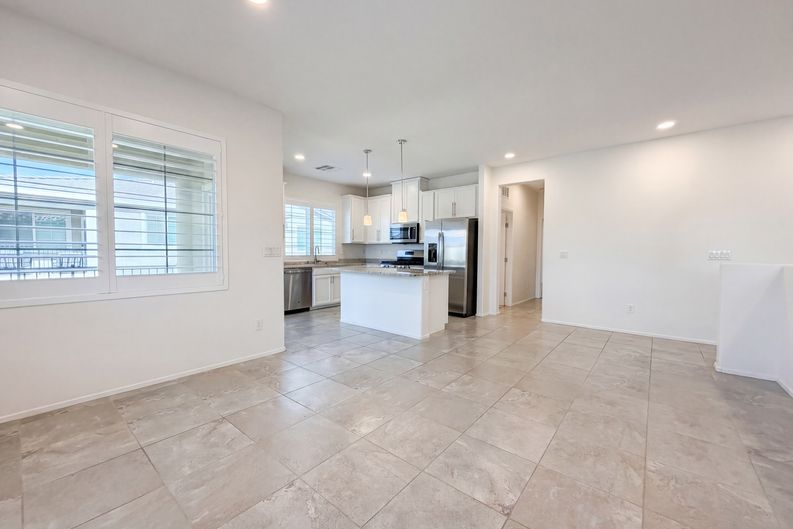 Photo 3 of 19 of 8457 Insignia Ave, Las Vegas, NV