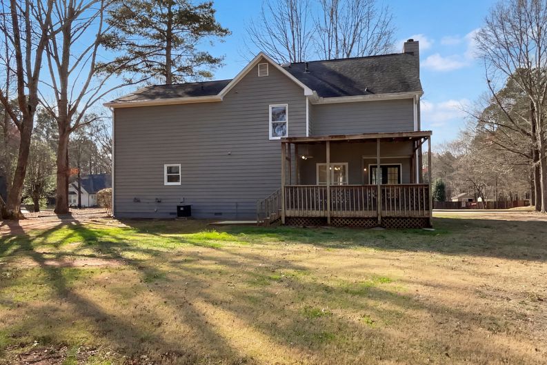 Photo 26 of 28 of 1012 Crown Corners Dr, McDonough, GA