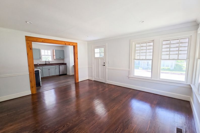 Photo 7 of 18 of 1401 E 9th St, Anniston, AL