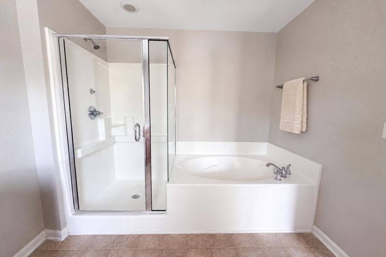 Photo 19 of 24 of 815 Parnell Ct, Columbia, SC