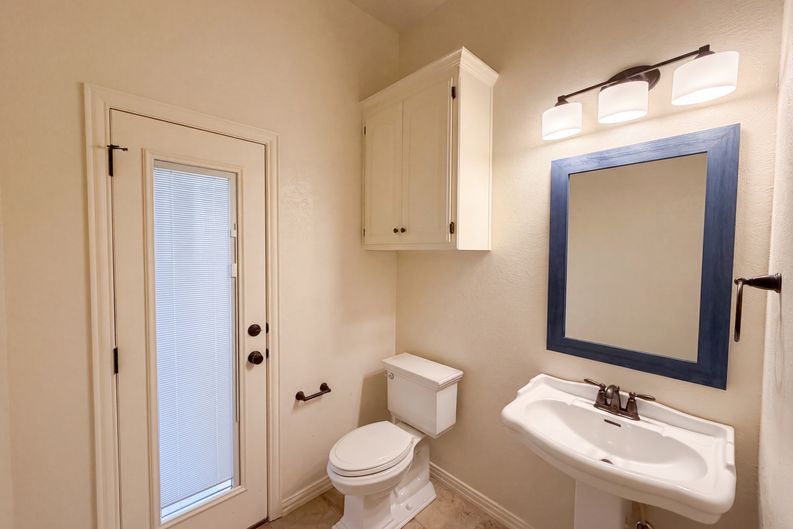 Photo 26 of 38 of 4606 Mill Wood Dr, Colleyville, TX