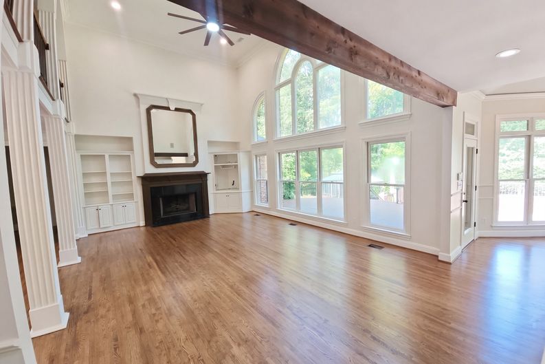 Photo 12 of 45 of 5064 Greystone Way, Hoover, AL
