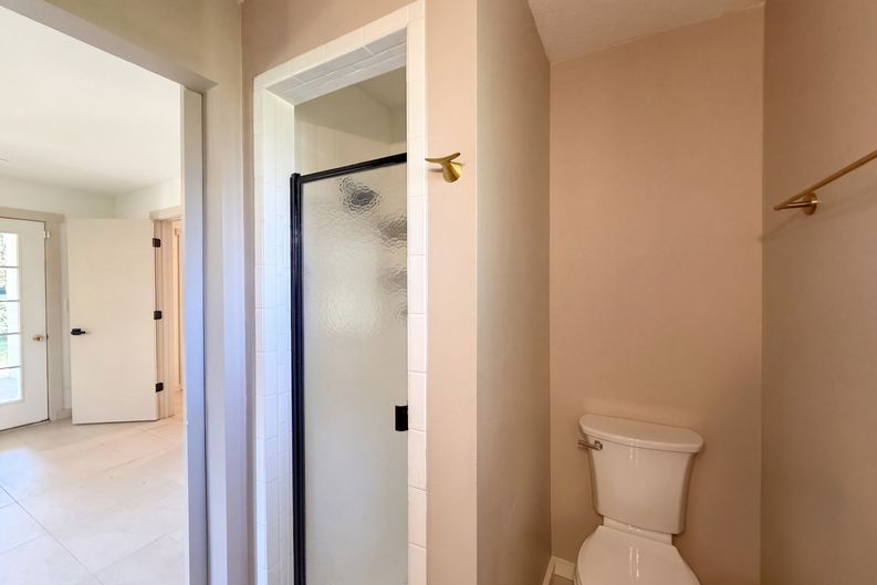 Photo 9 of 15 of 34390 Orchid Pkwy, Dade City, FL
