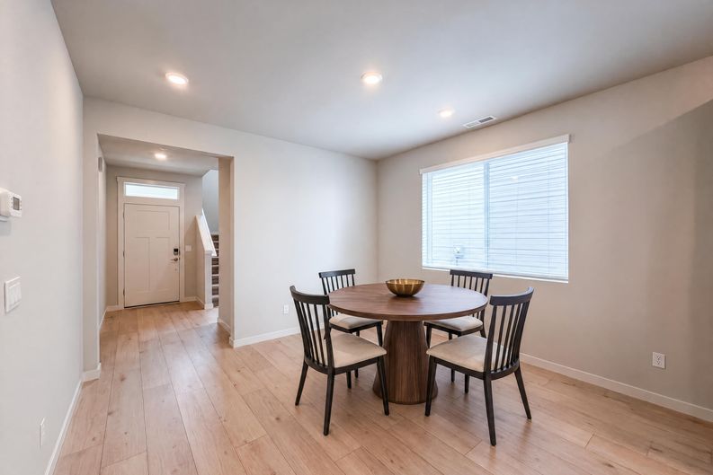 Photo 7 of 20 of 33412 SW Callahan Rd, Scappoose, OR