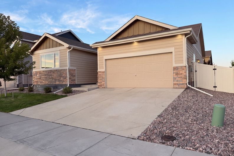 Photo 31 of 44 of 1704 102nd Ave, Greeley, CO