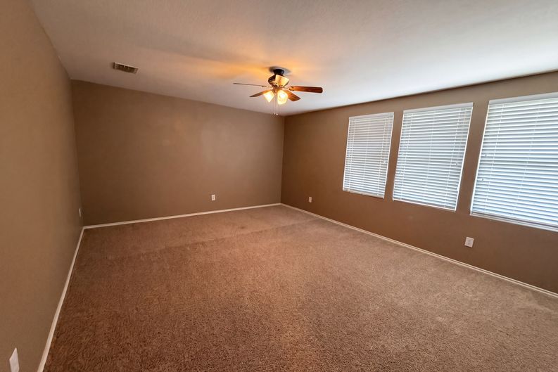 Photo 14 of 23 of 2904 Lake Vista Dr, Wylie, TX