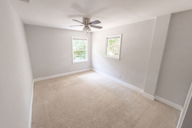 Photo 10 of 26 of 2336 Nesbitt Dr NE, Brookhaven, GA
