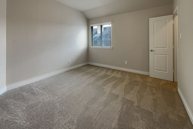 Photo 24 of 27 of 24542 N Denham Ridge Ln, Spring, TX