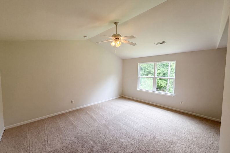 Photo 4 of 24 of 616 Faith Dr SW, Concord, NC