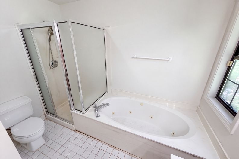 Photo 12 of 28 of 506 Mansard Walk, Alpharetta, GA