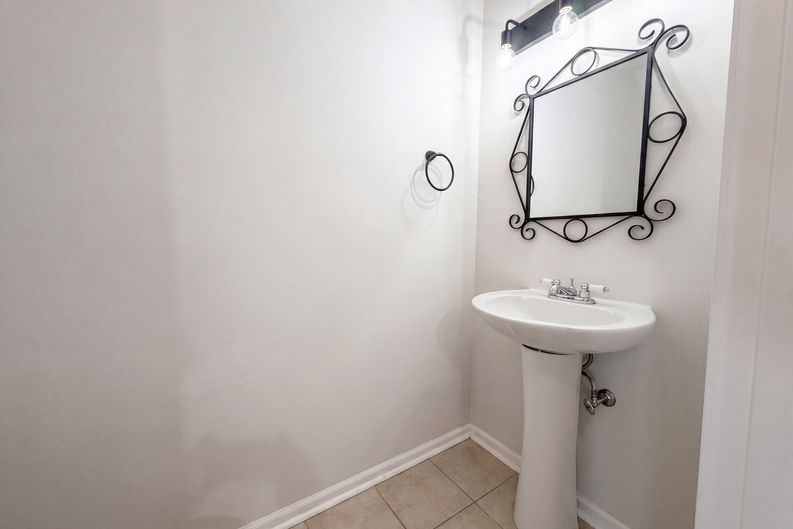 Photo 11 of 19 of 207 Seneca Forest Ct, Nashville, TN