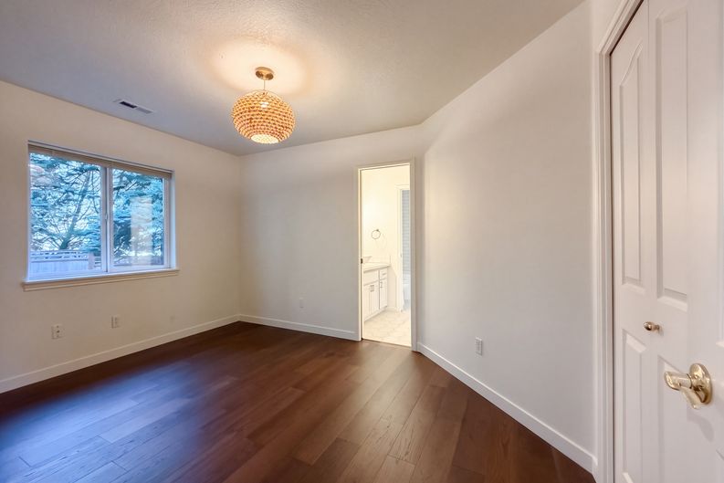 Photo 12 of 41 of 8932 SW 149th Pl, Beaverton, OR