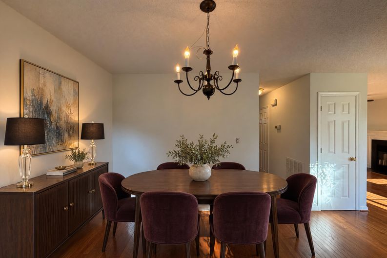 Photo 8 of 19 of 3888 Courtland Cir, Thomasville, NC