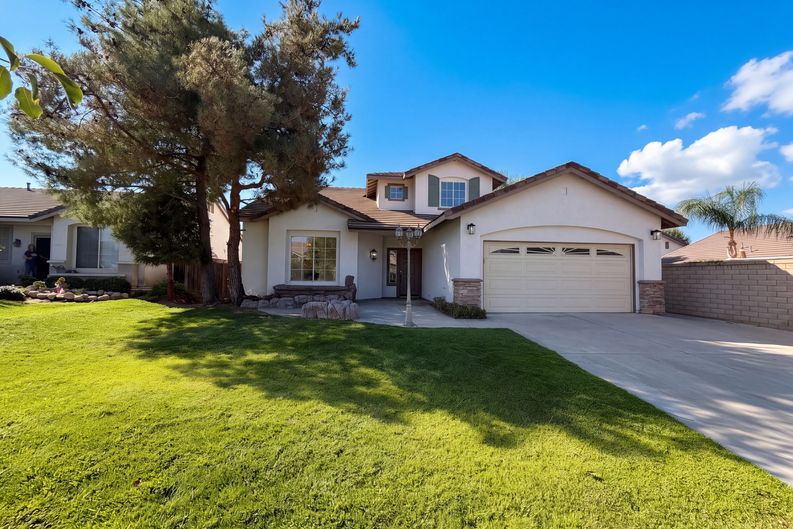 Photo 23 of 26 of 33825 Glenoaks Dr, Yucaipa, CA