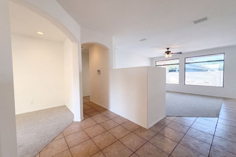 Photo 6 of 24 of 12846 W Rosewood Dr, El Mirage, AZ