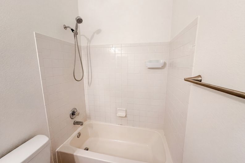 Photo 18 of 29 of 7190 Pine Hills Way, Littleton, CO