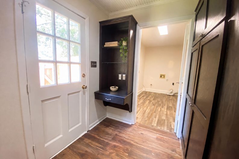 Photo 15 of 35 of 1607 Timberline Dr, Henderson, TX