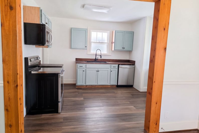 Photo 6 of 18 of 1401 E 9th St, Anniston, AL