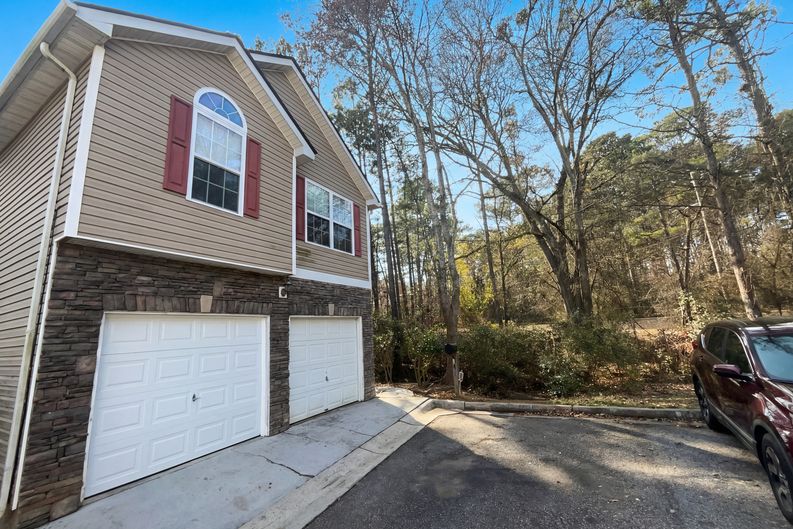Photo 18 of 22 of 1630 Tigris Ct, Atlanta, GA