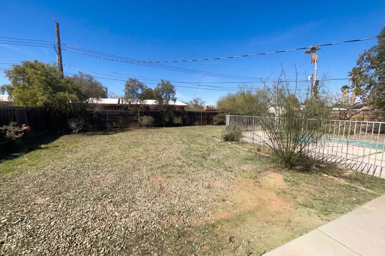 Photo 15 of 18 of 2519 N Richey Blvd, Tucson, AZ