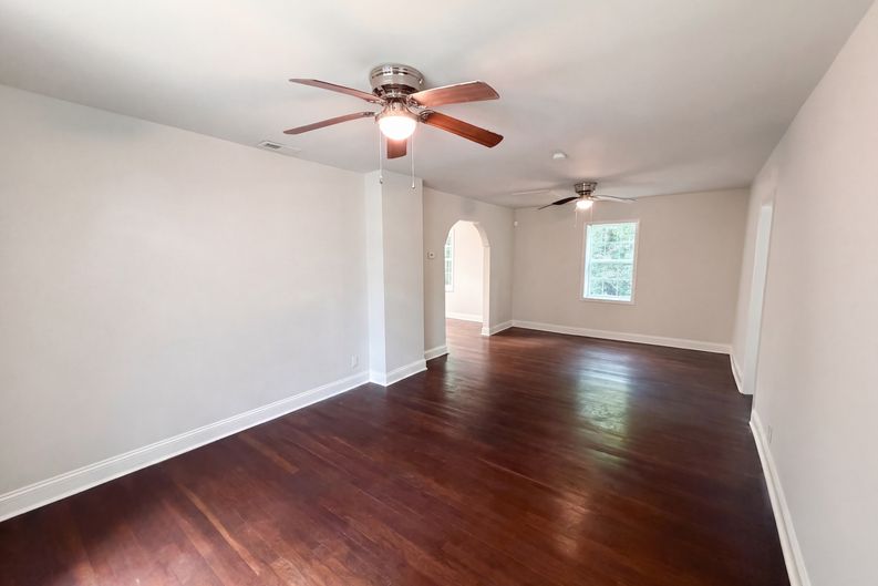 Photo 6 of 19 of 4800 Leonard Ave, Henrico, VA