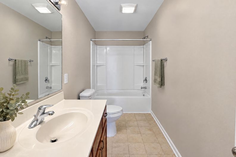 Photo 18 of 36 of 2411 Bergamot St, Fort Mill, SC