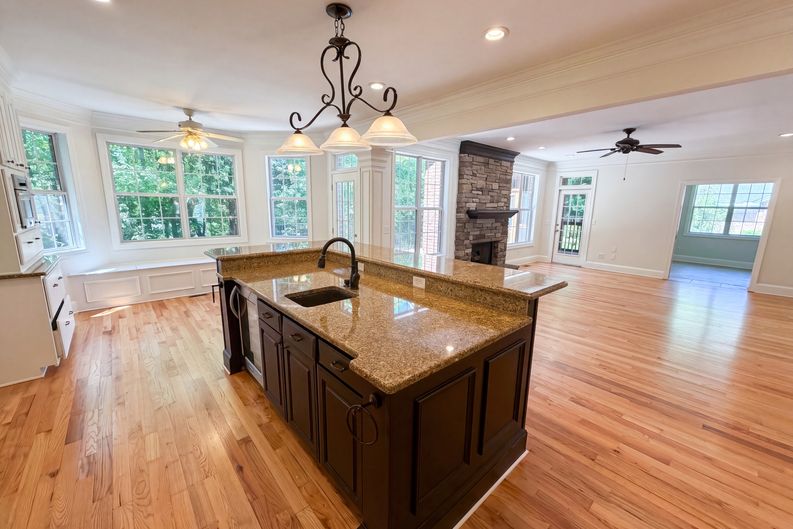 Photo 15 of 48 of 116 Crosscreek Dr, Columbia, SC