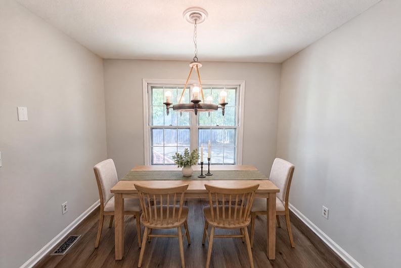 Photo 7 of 24 of 148 Whitwood Cir, Columbia, SC