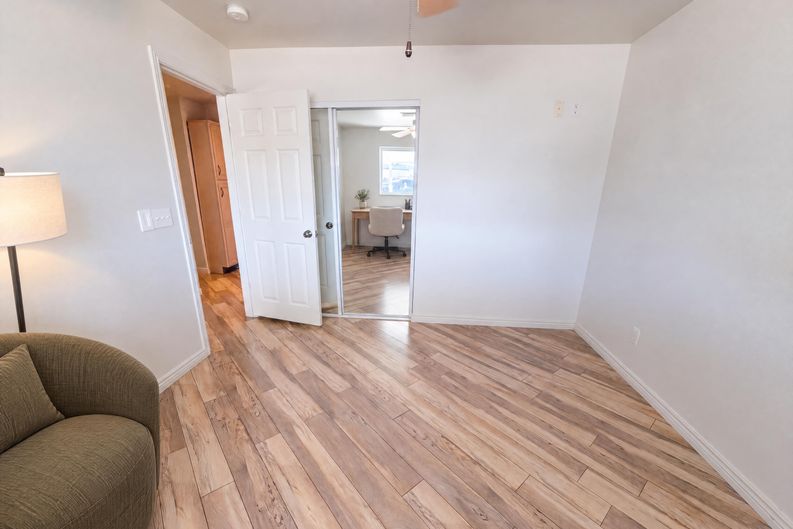 Photo 6 of 23 of 1738 W North Ln, Phoenix, AZ