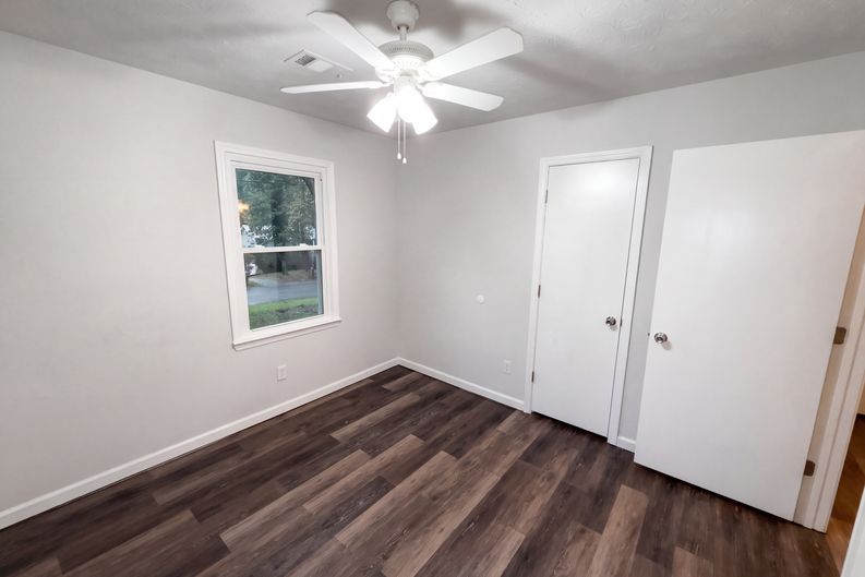 Photo 9 of 21 of 204 Arbor Way, Dallas, GA