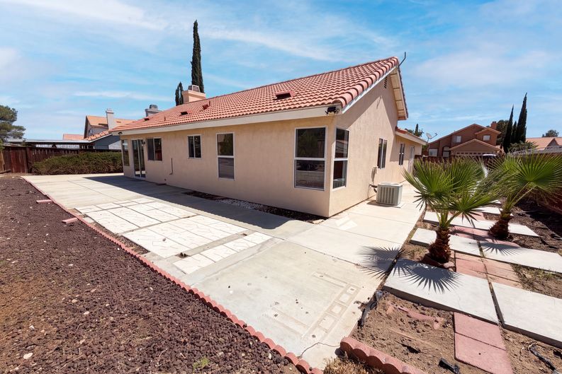 Photo 18 of 19 of 13154 Oberlin Ave, Victorville, CA