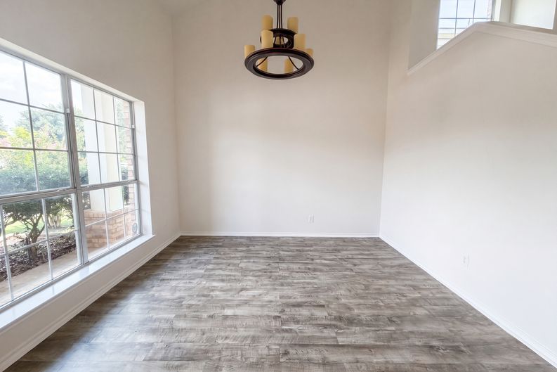 Photo 6 of 16 of 8608 Sagebrush Trl, Crossroads, TX