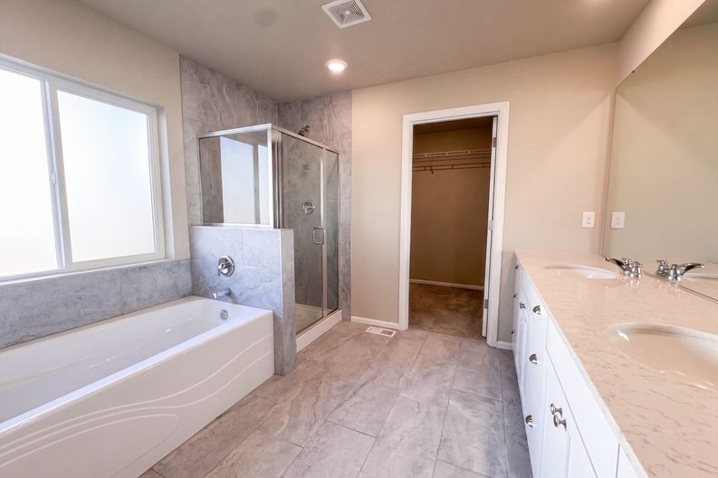Photo 24 of 31 of 4335 Acacia Ln SE, Port Orchard, WA