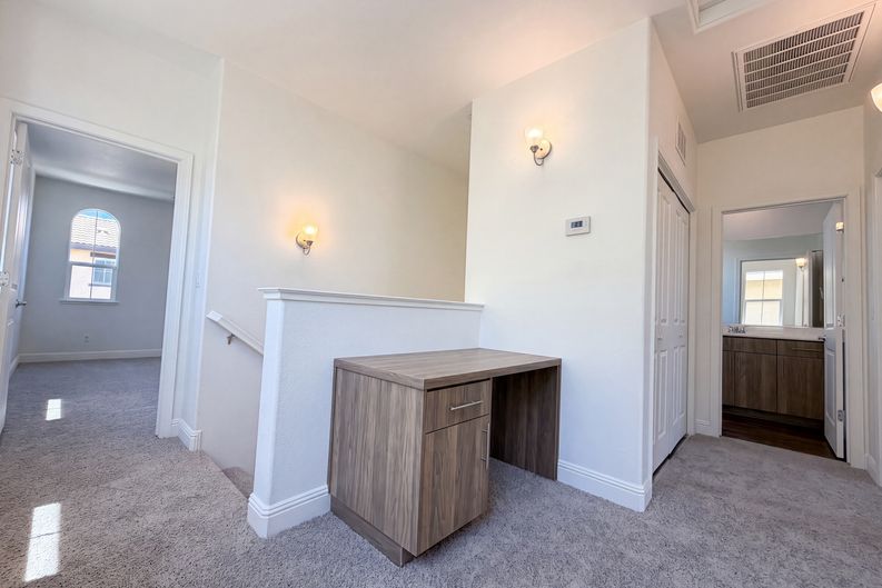Photo 12 of 30 of 10801 Portico Cir, Rancho Cordova, CA