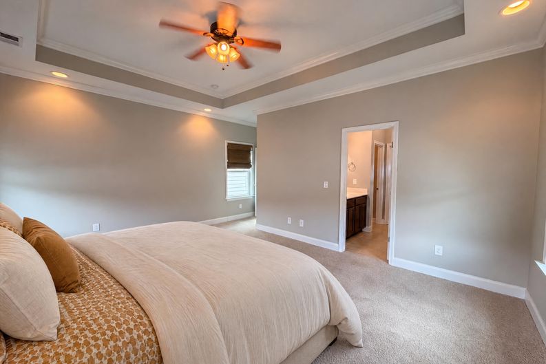 Photo 4 of 15 of 1013 Ashley Garden Blvd, Charleston, SC