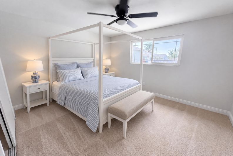 Photo 4 of 18 of 16515 Rosemary Dr, Fontana, CA
